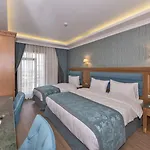 Otel Magnaura House 3*
