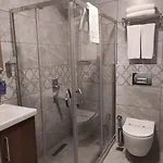 Magnaura House Otel 3*