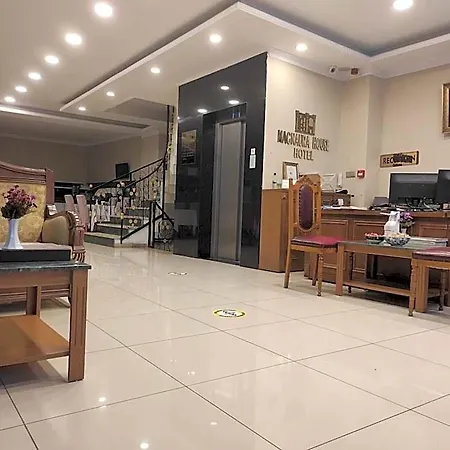 Otel Magnaura House